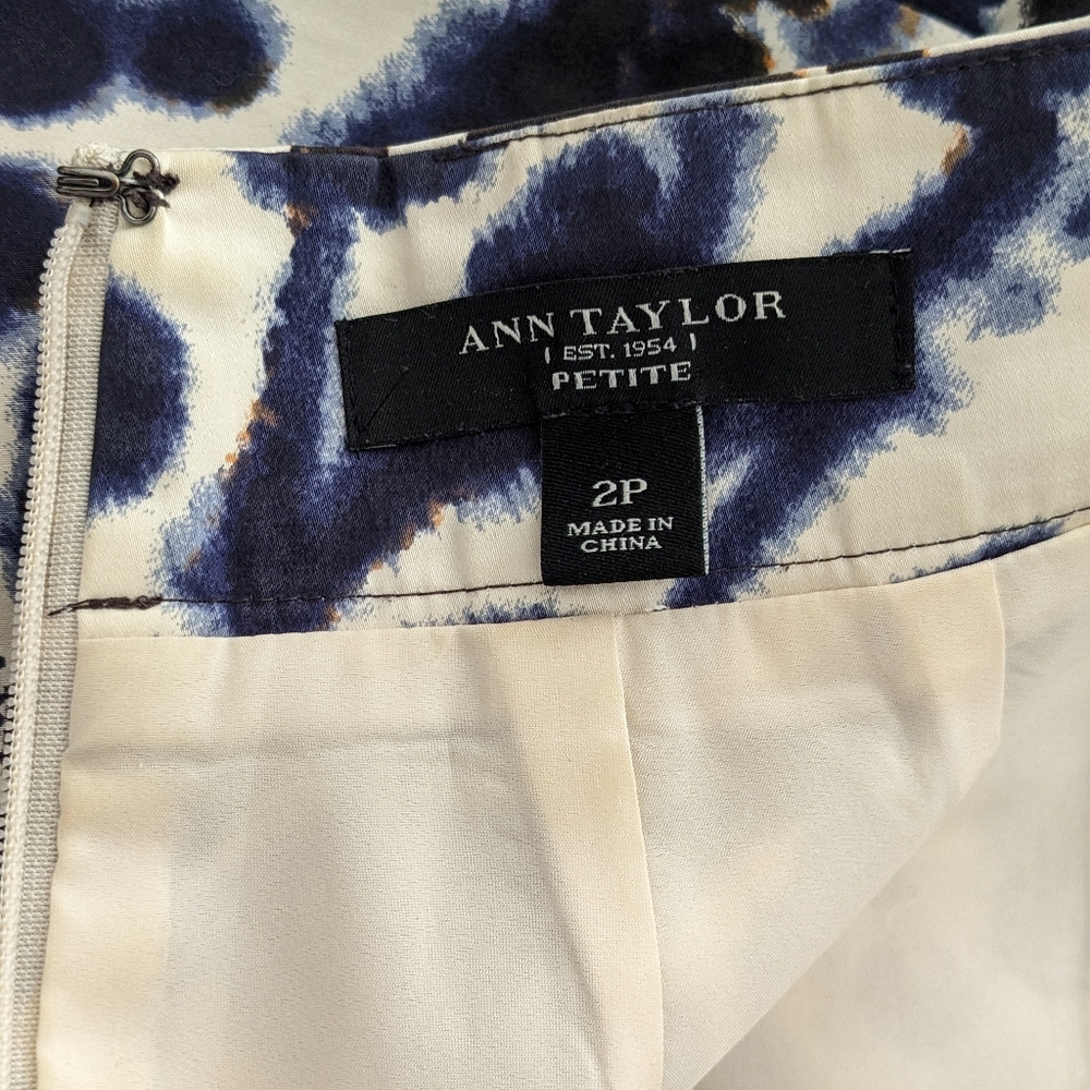 Ann Taylor printed skirt - Picture 5 of 8